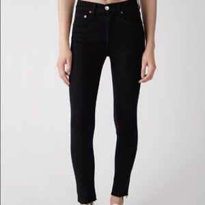 Black high waisted Re/Done jeans